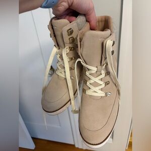Women's Cole Haan spring Beige Suede Lace-Up wedge Ankle Boots sz 8.5